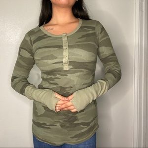 🌻Splendid Camouflage Thermal Top